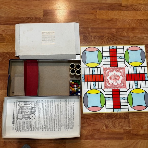 PARCHEESI Board Game - Gold Seal Edition No. 2 - Vintage 1964 Selchow & Righter - Picture 8 of 16